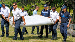 Confirmed: Flaperon Found On Réunion Island From MH370